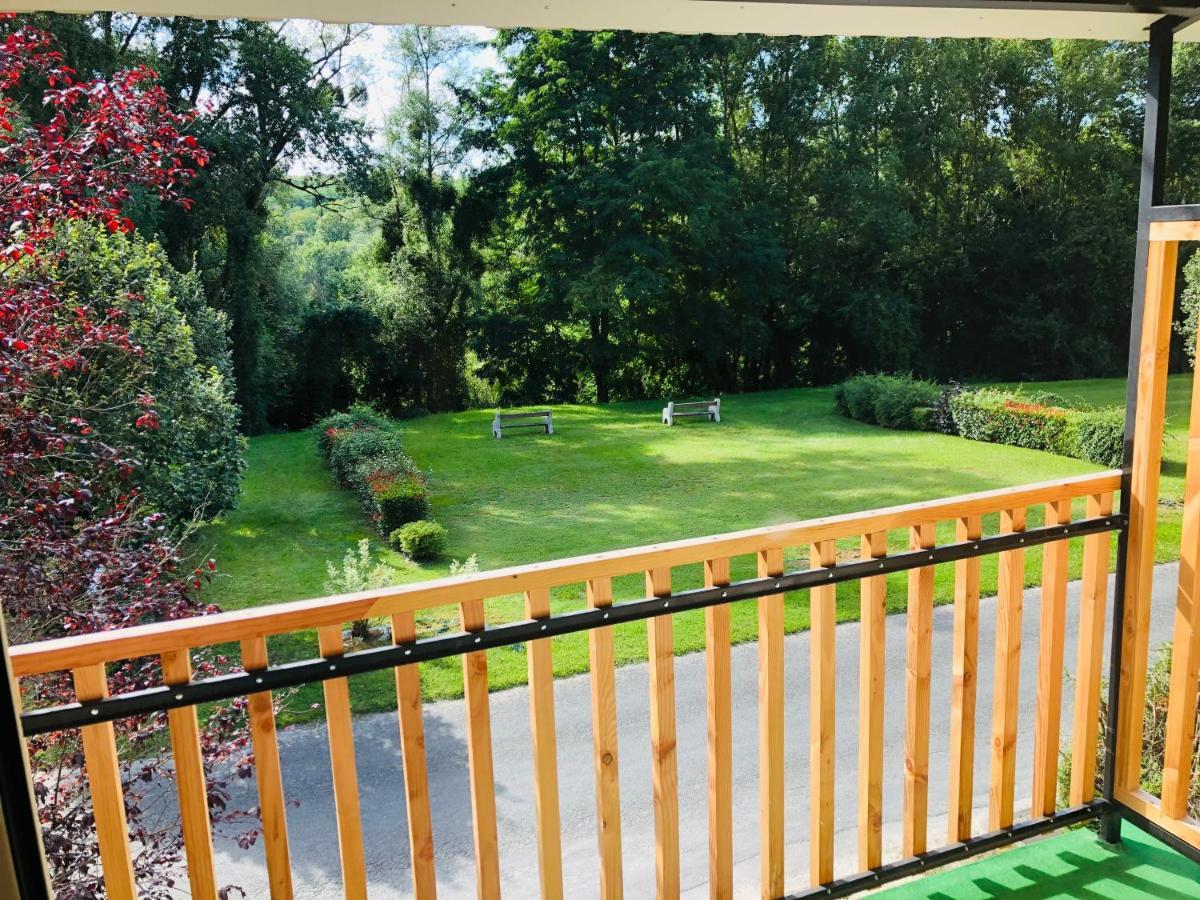 Logis Hotel Les Tilleuls Bruere-Allichamps Dış mekan fotoğraf