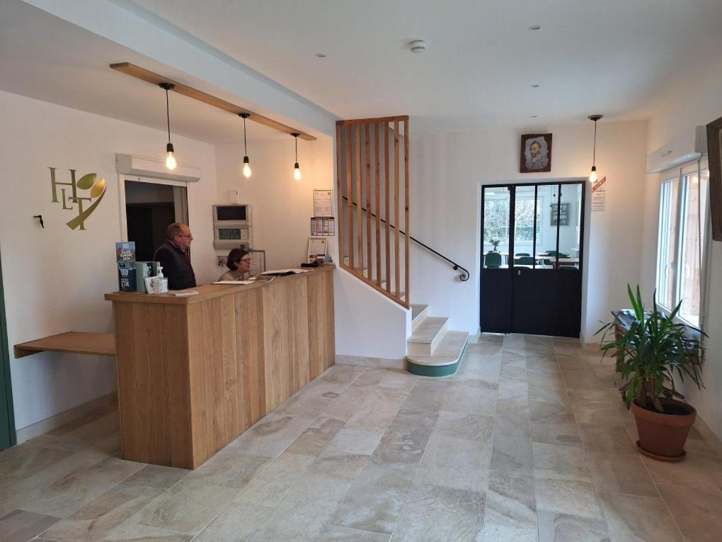 Logis Hotel Les Tilleuls Bruere-Allichamps Dış mekan fotoğraf